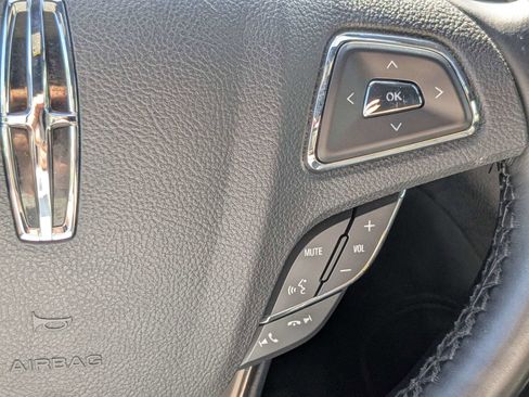 Used 2019 Lincoln MKC Reserve w/ MKC Climate Package FWD image 29