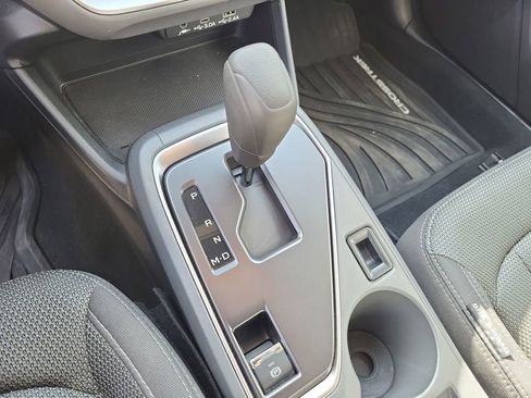 Used 2024 Subaru Crosstrek 2.0i Premium image 19