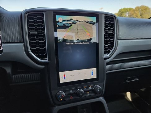 Used 2024 Ford Ranger XL w/ Trailer Tow Package RWD image 21