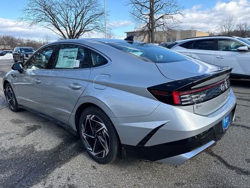 New 2026 Hyundai Sonata SEL AWD/4WD image 11