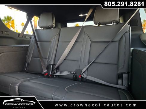 Used 2025 GMC Yukon XL Denali image 27