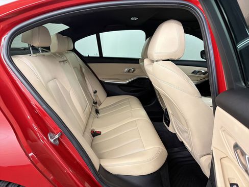 Used 2022 BMW 330i xDrive Sedan w/ Driving Assistance Package AWD/4WD image 30