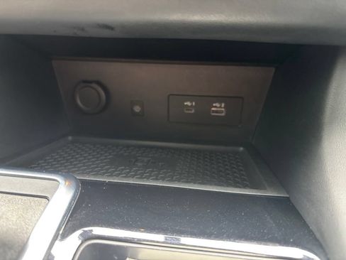 Certified 2023 Nissan Pathfinder SL w/ SL Premium Package AWD/4WD image 29