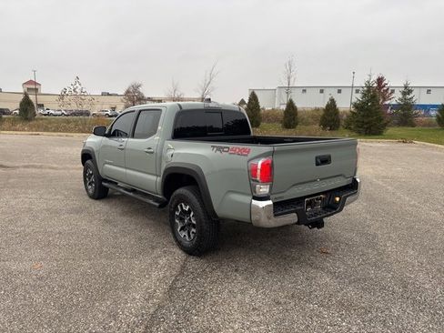 Used 2023 Toyota Tacoma TRD Off-Road image 7