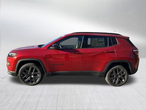 New 2026 Jeep Compass Latitude image 8