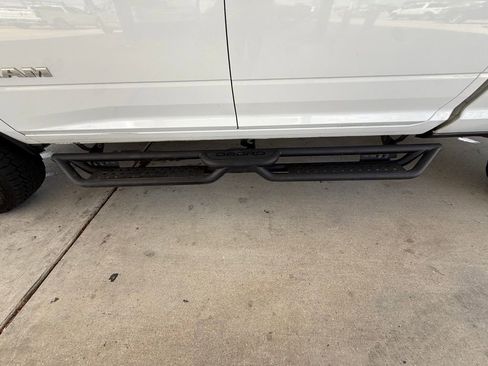 Used 2020 RAM 2500 Big Horn image 38