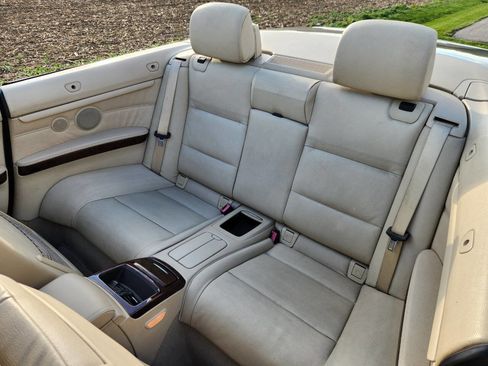 Used 2008 BMW 335i Convertible RWD image 10