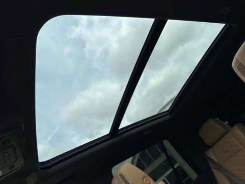 Used 2024 Cadillac Escalade Sport image 21