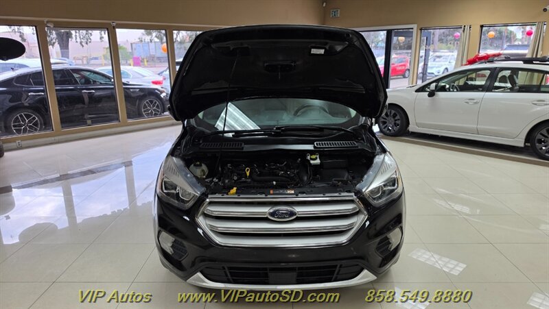 Used 2019 Ford Escape SEL FWD image 8
