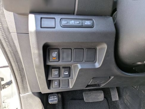 Used 2023 Nissan Frontier S w/ Technology Package AWD/4WD image 16