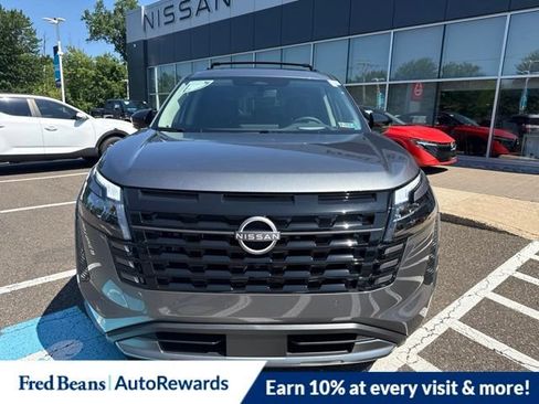 New 2026 Nissan Pathfinder Platinum w/ Cargo Package AWD/4WD image 3