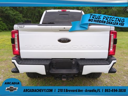 Used 2024 Ford F250 Lariat w/ Lariat Ultimate Package AWD/4WD image 5