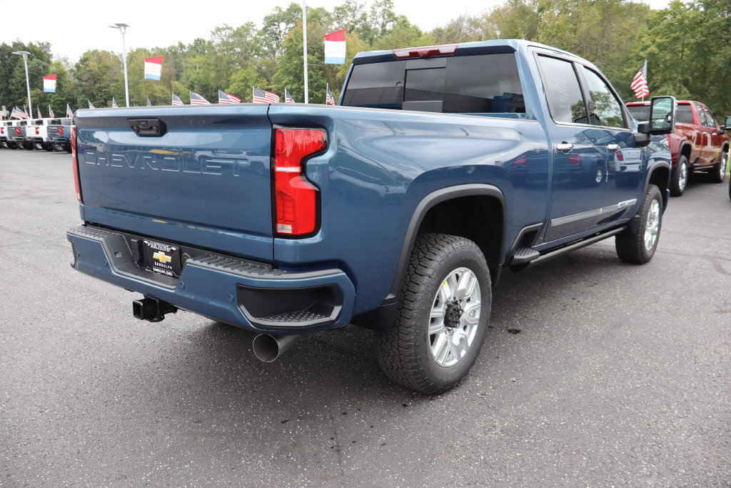 New 2026 Chevrolet Silverado 3500 High Country w/ High Country Premium Package AWD/4WD image 28