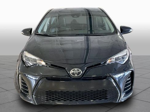 Used 2018 Toyota Corolla SE FWD image 3