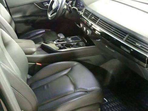 Used 2017 Audi Q7 3.0T Premium Plus AWD/4WD image 9