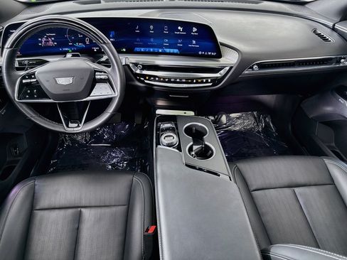 Used 2024 Cadillac Lyriq Luxury AWD/4WD image 27