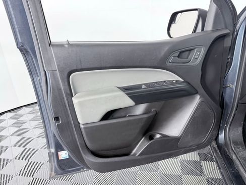 Used 2019 Chevrolet Colorado W/T w/ WT Convenience Package image 9