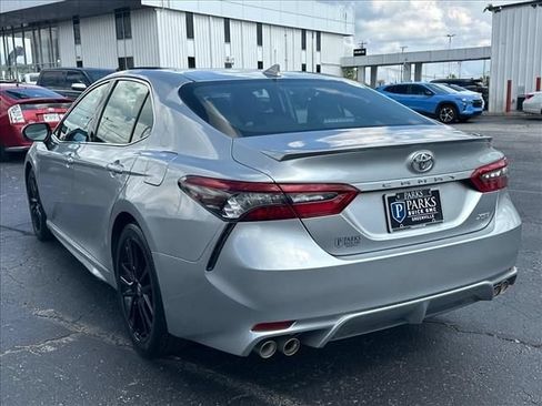 Used 2023 Toyota Camry XSE FWD image 8
