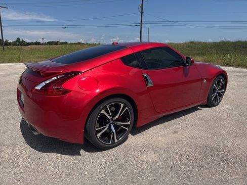 Used 2020 Nissan 370Z Touring Sport RWD image 4