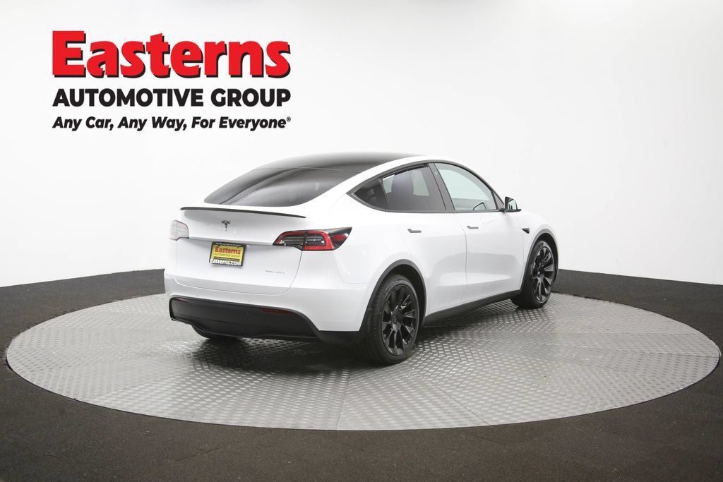 Used 2021 Tesla Model Y Long Range AWD/4WD image 38