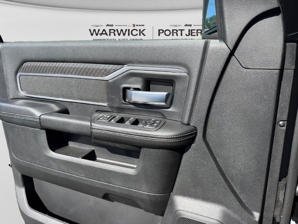 New 2026 RAM 3500 Big Horn AWD/4WD image 27