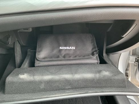 Used 2016 Nissan Maxima 3.5 SL w/ Interior Lighting Package FWD image 27