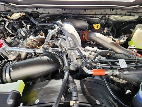 New 2026 Ford F250 Lariat w/ Black Appearance Package image 21