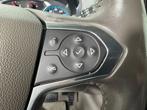 Used 2019 Chevrolet Traverse LT AWD/4WD image 16