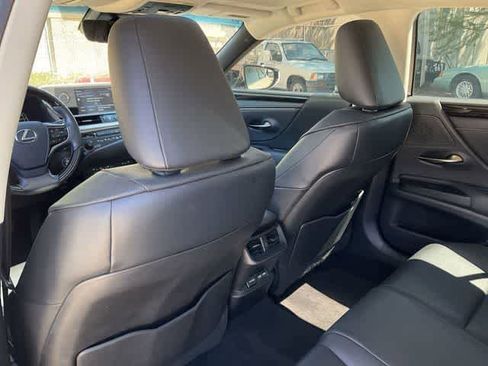 Used 2020 Lexus ES 350 w/ Premium Package FWD image 15