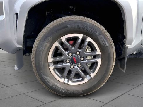 Used 2024 Toyota Tacoma TRD Sport RWD image 11