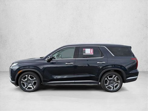 Used 2024 Hyundai Palisade Limited FWD image 9