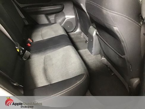 Used 2014 Subaru Crosstrek 2.0i Premium w/ Moonroof Package image 18