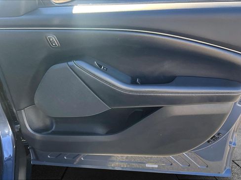 Used 2021 Ford Mustang Mach-E Select w/ Comfort/Technology Package image 19