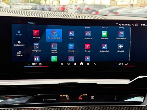 Used 2025 BMW M5 w/ Executive Package image 36