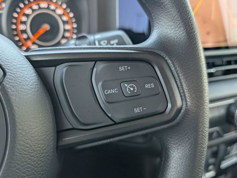 Used 2026 Jeep Wrangler Sport AWD/4WD image 23