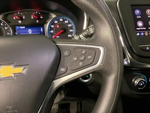 Used 2023 Chevrolet Equinox LT FWD image 19