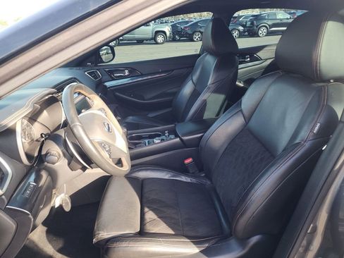 Used 2020 Nissan Maxima SR w/ Illumination Package image 13
