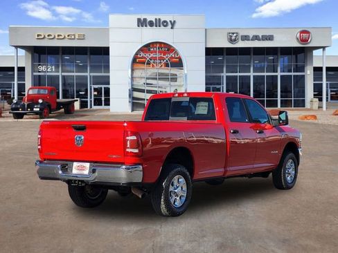 Used 2024 RAM 2500 Big Horn w/ Level 2 Equipment Group AWD/4WD image 4