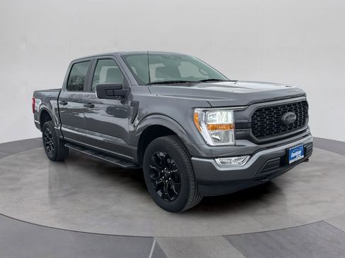 Used 2022 Ford F150 XL w/ STX Black Appearance Package image 9