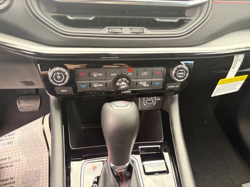 New 2026 Jeep Compass Trailhawk AWD/4WD image 28