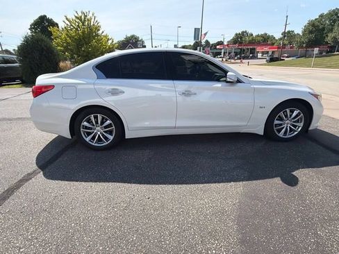 Used 2017 INFINITI Q50 3.0t Premium w/ 3.0T Premium Plus Package AWD/4WD image 6