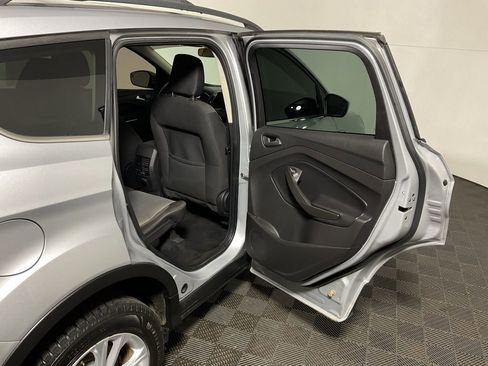 Used 2018 Ford Escape SE w/ SE Sync 3 Package image 30