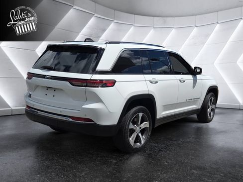 Certified 2023 Jeep Grand Cherokee 4WD 4xe w/ Luxury Tech Group II image 4