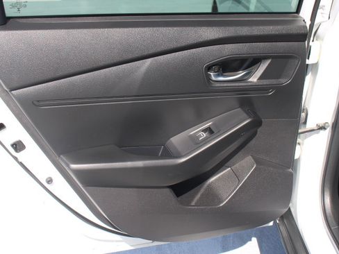 Used 2024 Honda Accord EX image 13