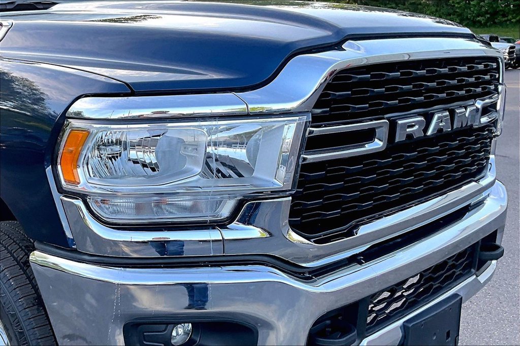 Used 2024 RAM 2500 Big Horn w/ Bed Utility Group AWD/4WD image 29
