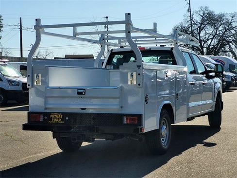New 2024 Ford F250 XL w/ XL Chrome Package image 4