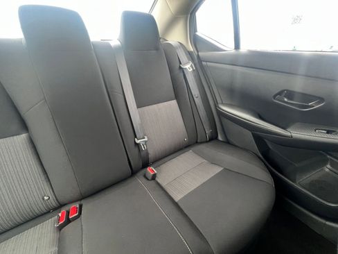 Used 2025 Nissan Sentra SV image 37