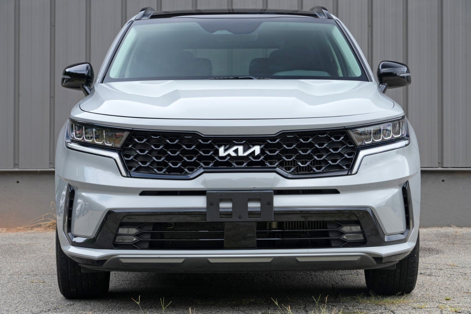 Used 2022 Kia Sorento EX w/ Panoramic Sunroof Package FWD image 6