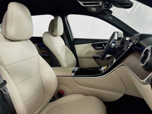 Certified 2026 Mercedes-Benz GLC 300 image 8
