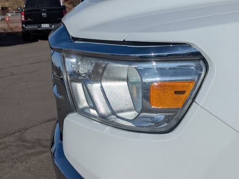 Used 2024 RAM 1500 Laramie image 12
